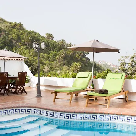 Casa El Mirlo: Paraiso Rural Con Piscina Y Hermosos Jardines En Icod De Vinos, Tenerife - Es-279-20 Willa